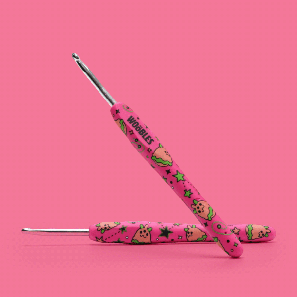 11VS-UrsaTheVenusian-Hook-MP11-GIF_97cfc301-603f-43c4-a130-70b4475e70d0.gif Ven-us Against the World Bundle