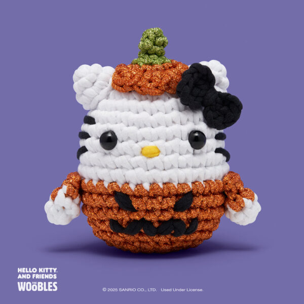 33HK-02-HalloweenHelloKitty-FW-VP11-WEB.jpg Halloween Hello Kitty® Crochet Kit
