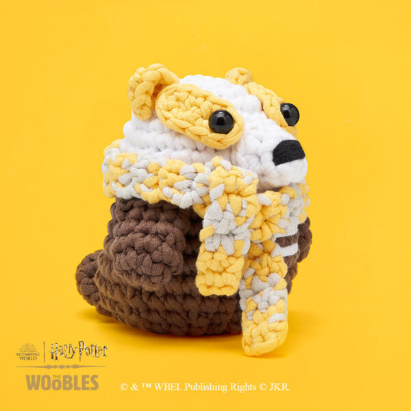 88HFY-Bundle-YOT1-RET_1.jpg Hufflepuff™ Badger and Scarf Bundle