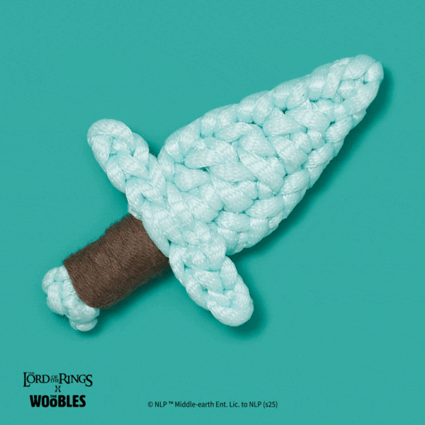 93SSD-Sting-FW-BGP11-GIF1.gif Frodo-mazing Fellowship Bundle